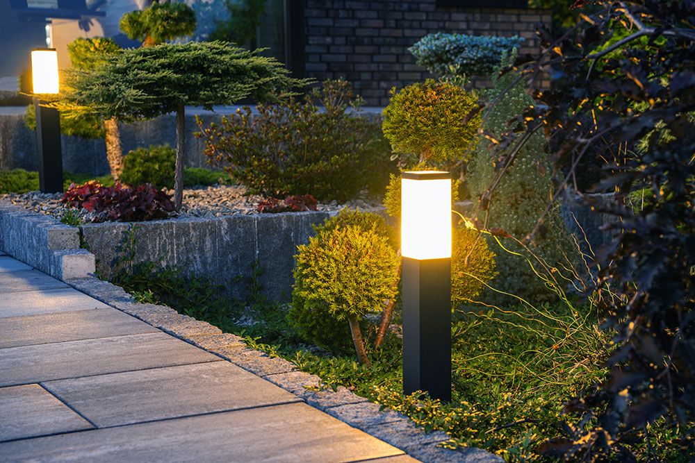 outdoor lighting for gardens